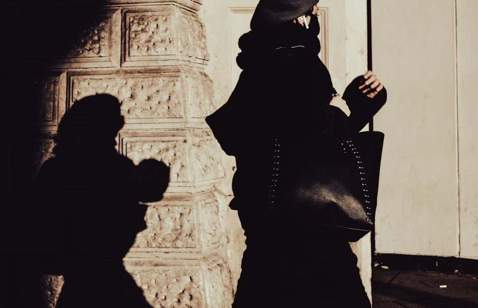 Why I am officially throwing away my micro-bags for winter 2025