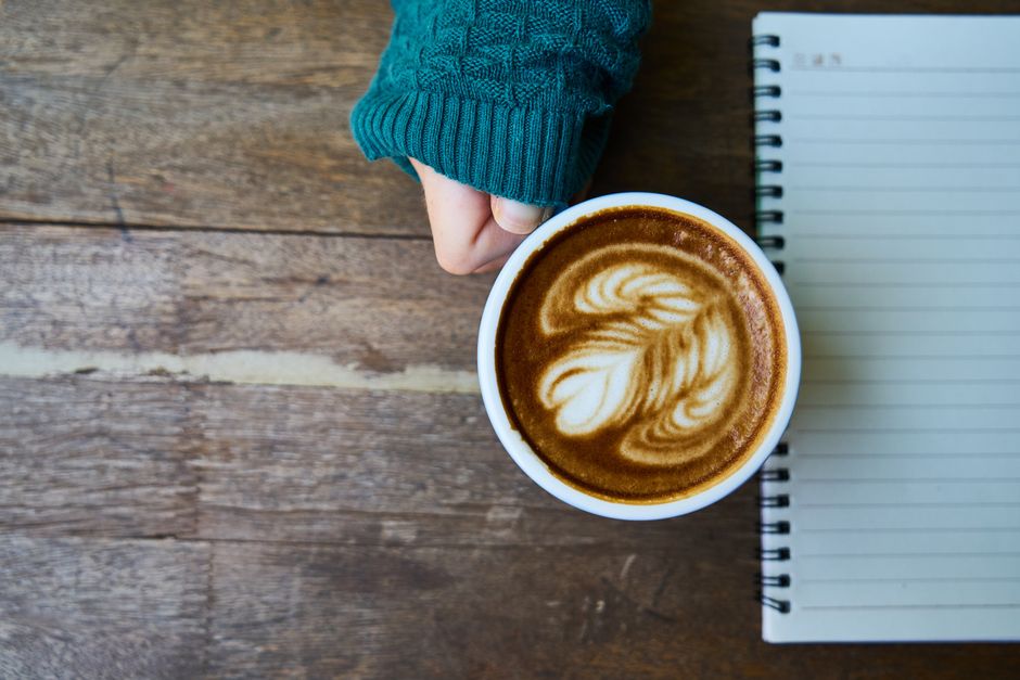 Cashmere Sweater Vs Merino Wool: Cashmere Sweater vs. Merino Wool: Which is Warmer and More Durable for Fall?