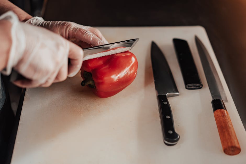 Sharp and Sturdy: SHI BA ZI ZUO Knife Set for Home Cooks Who Demand Precision