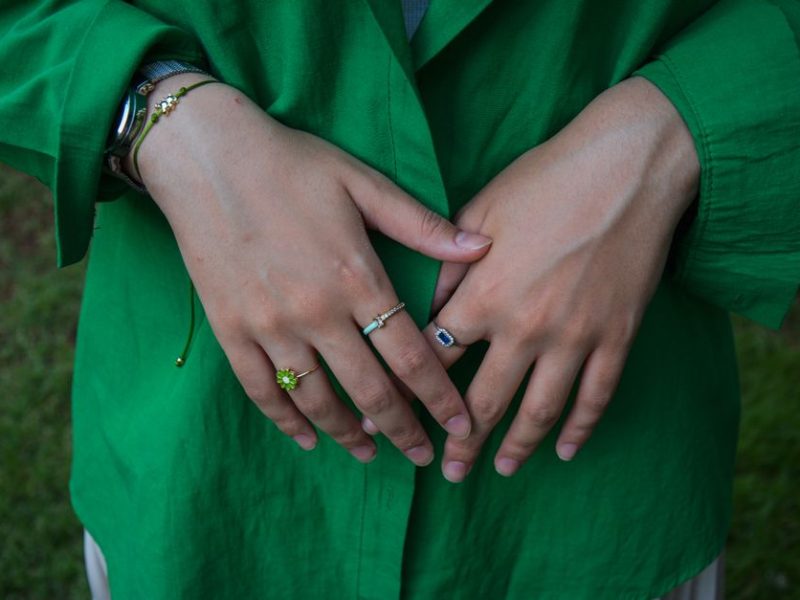 Mejuri Vs Gorjana Everyday Gold Jewelry: Mejuri vs. Gorjana: Which Everyday Gold Jewelry Brand Lasts Longer?