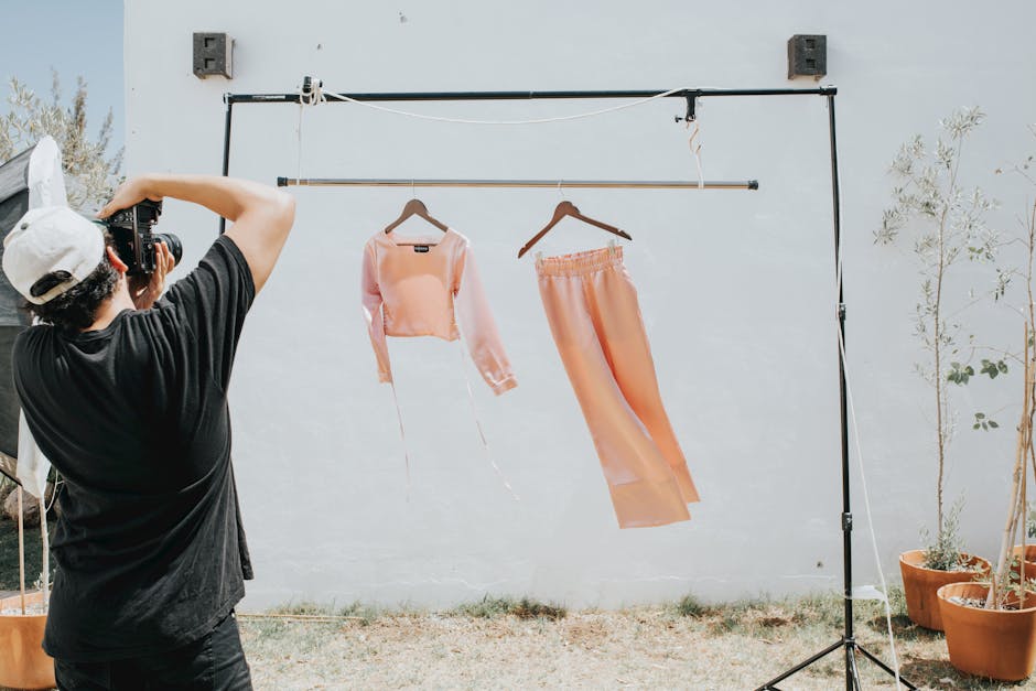 How to Shoot Minimalist Fashion That Doesn’t Look Empty