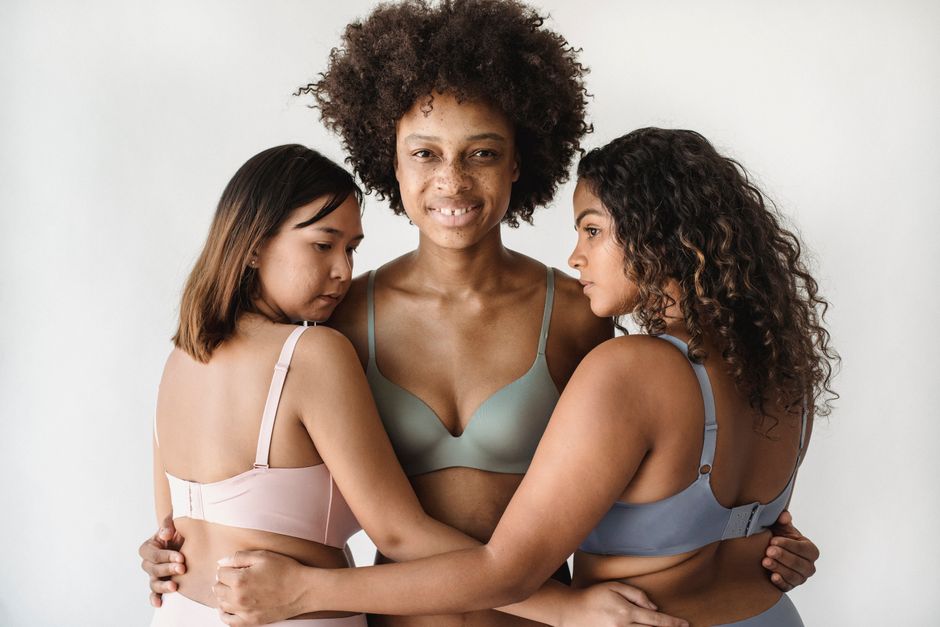 Universal Standard Vs Torrid Plus-Size Basics: Universal Standard vs. Torrid: Which Brand Makes Better Plus-Size Basics?