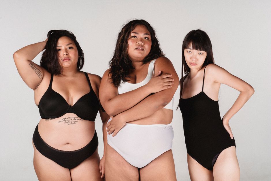 Universal Standard Vs Torrid Plus Size Denim: Universal Standard vs. Torrid: Which Plus Size Denim Fits Better and Lasts Longer